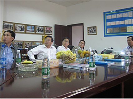 Mr. Zhu Fengshan, Director of the Science and Technology Equipment Department of the State Coal Supe