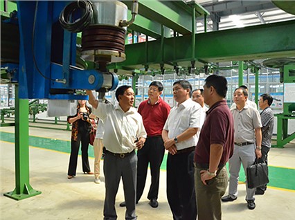 Wang Xiaojie, Deputy Director of the Science and Technology Equipment Department of the State Coal Supervision Administration, conducted an inspection and guidance work for our company