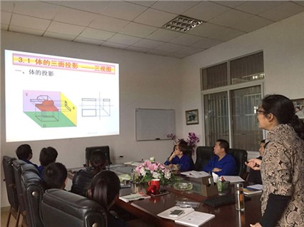 Hengxin Night School officially starts classes