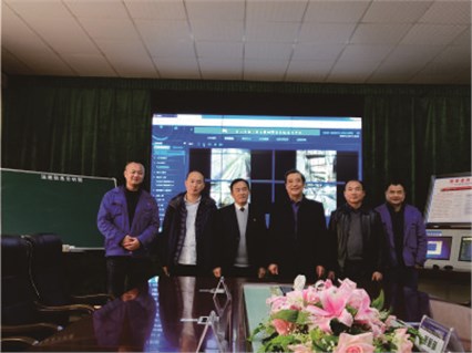 Yang Shuyong, Chairman of China Coal Machinery Industry Association, and his delegation visited Xian