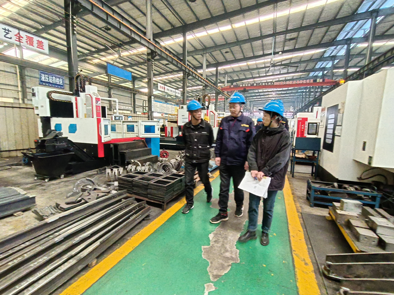 unan Chuang'an Explosion proof once again visited our company for management exchange